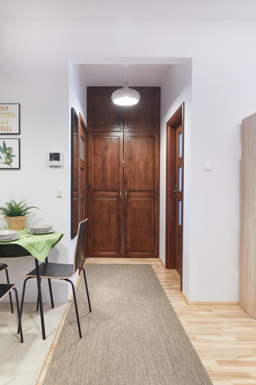 Zoliborz Green Garden Apartment وارسو المظهر الخارجي الصورة